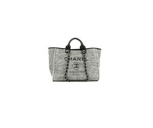CHANEL Woven Straw Raffia Striped Medium Deauville Tote
