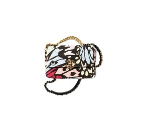 CHANEL 19 HANDBAG