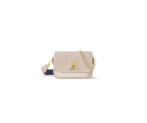 Chanel classic 11.12 handbag
