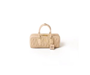 MIUMIU Large Arcadie matelasse nappa Bag(HIGH-END GRADE)