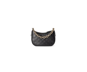 GG Emblem small shoulder bag
