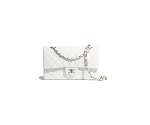 CHANEL Classic Flap Medium