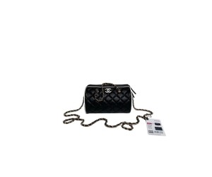 CHANEL Clutch with Chain(HIGH-END GRADE)