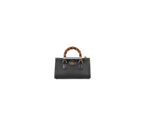 GUCCI DIANA SMALL SHOULDER BAG