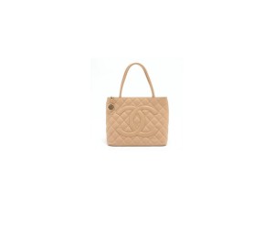 LV Pochette Coussin