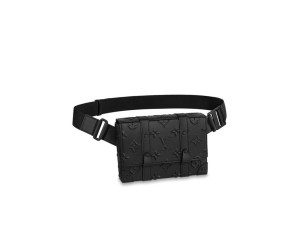 LV TRUNK SLINGBAG