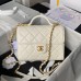 LV Pochette Metis