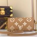 LV Wallet on Chain Ivy