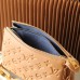 LV Coussin BB
