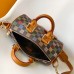 Louis Vuitton Capucines MM